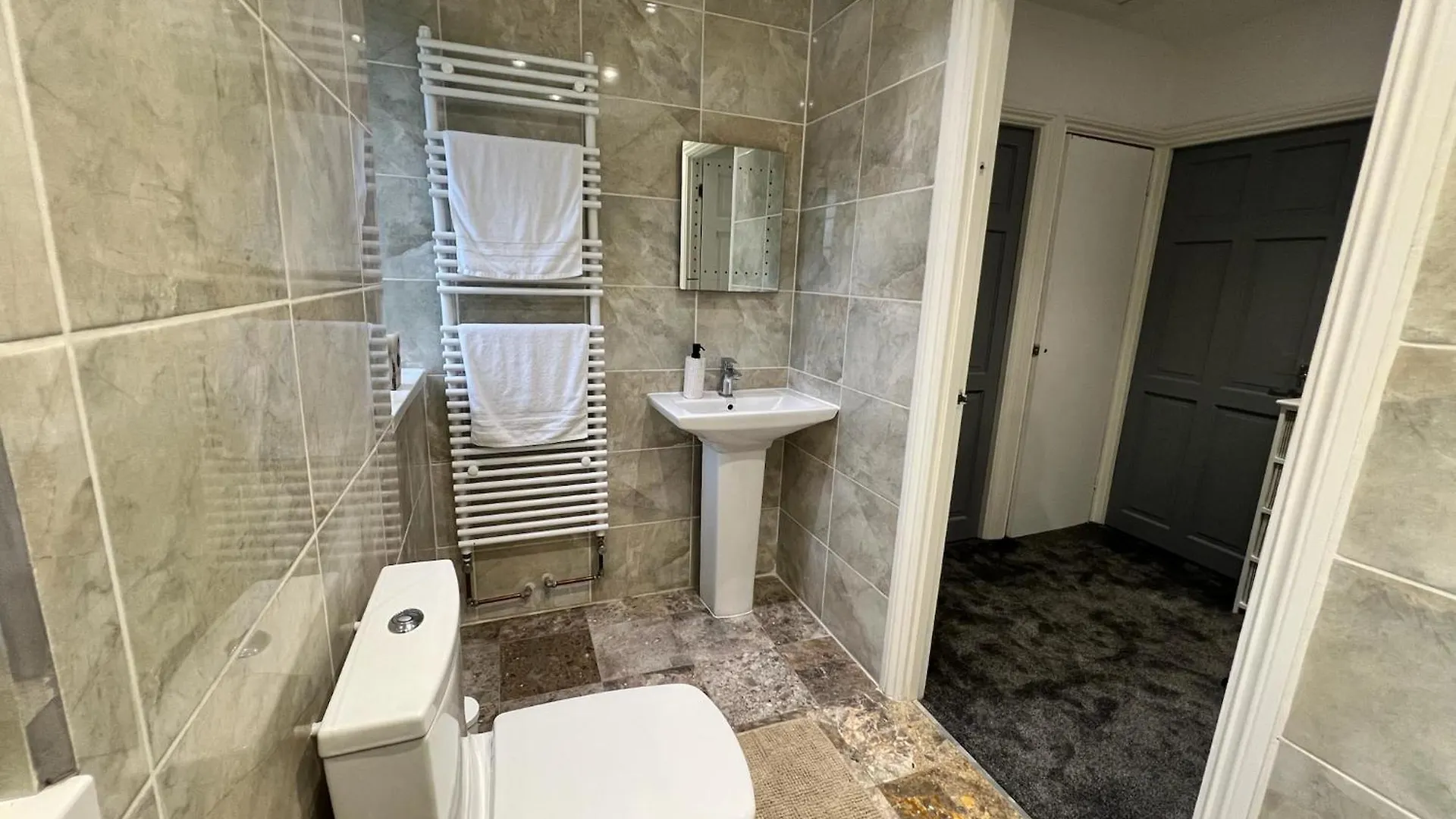 Cozy 3 Bedroom House, Greenwich, London Abbey Wood