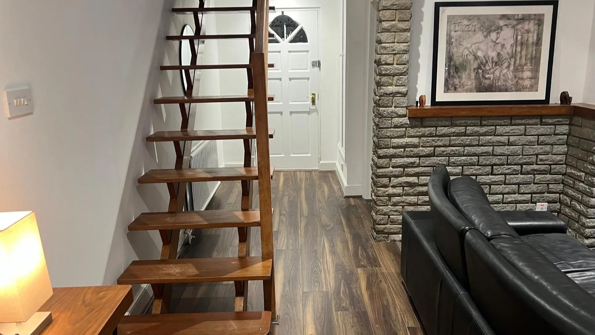 Apartment Cozy 3 Bedroom House, Greenwich, London Abbey Wood