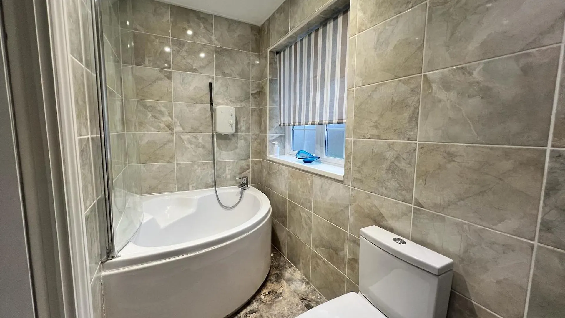 Cozy 3 Bedroom House, Greenwich, London Abbey Wood Apartment